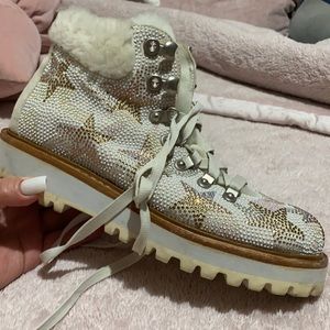 Nice shoes sparo With the gold  star on